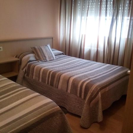 Pension Las Palmeras Lalín 객실 사진