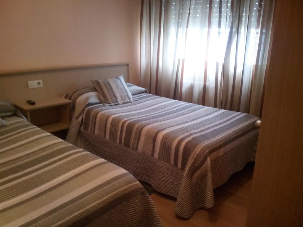 Pension Las Palmeras Lalín 객실 사진