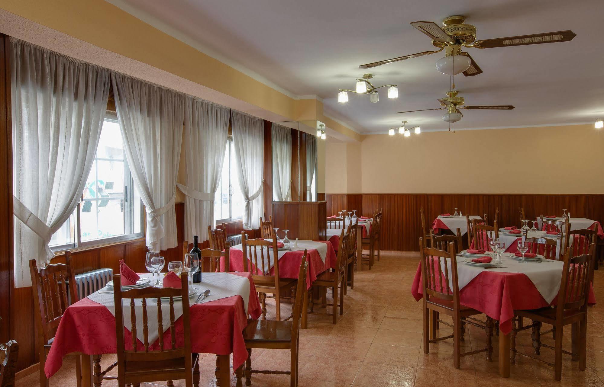 Pension Las Palmeras Lalín 외부 사진
