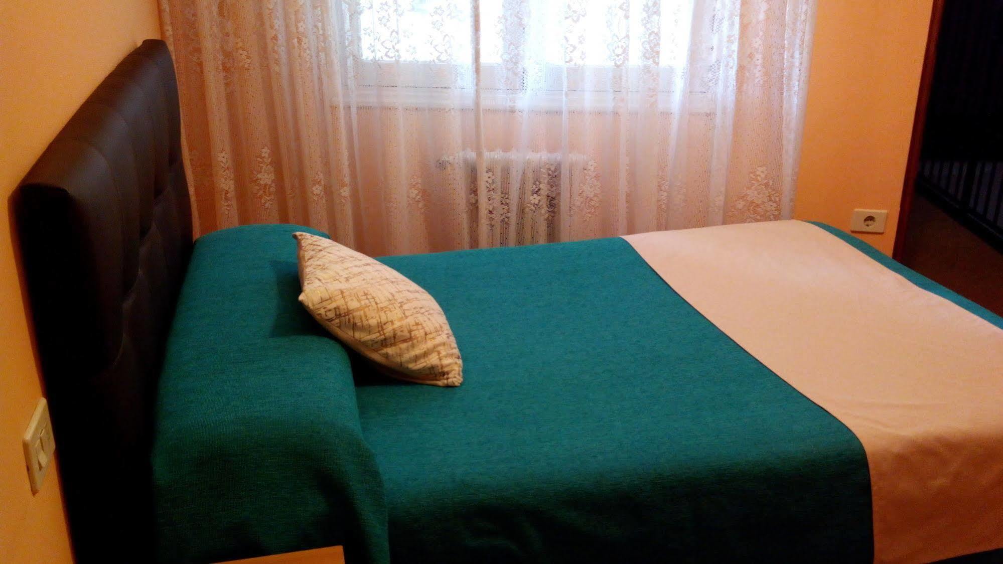 Pension Las Palmeras Lalín 외부 사진